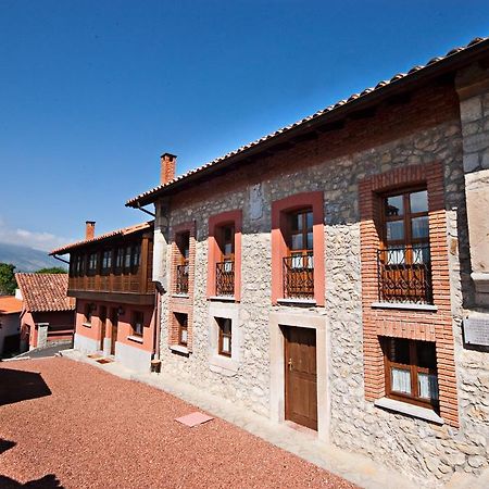 Apartamentos El Cueto De Los Collado Villanueva de Pria Екстер'єр фото