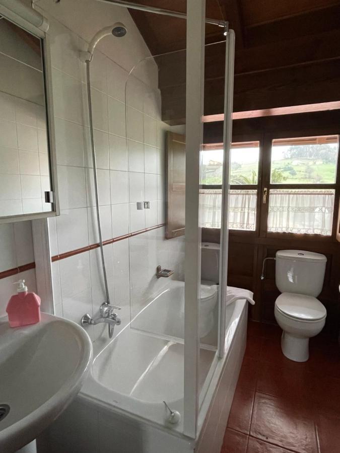 Apartamentos El Cueto De Los Collado Villanueva de Pria Екстер'єр фото