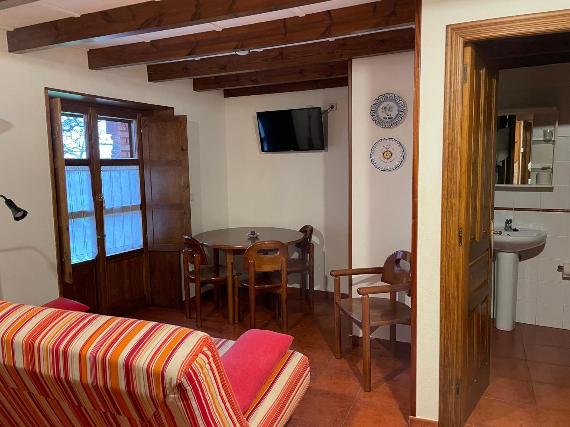 Apartamentos El Cueto De Los Collado Villanueva de Pria Екстер'єр фото