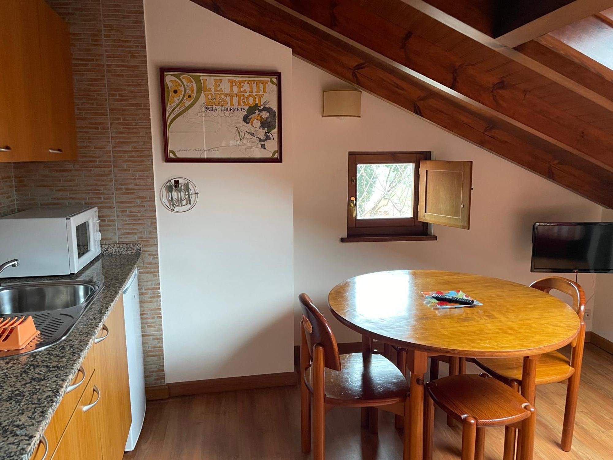 Apartamentos El Cueto De Los Collado Villanueva de Pria Екстер'єр фото