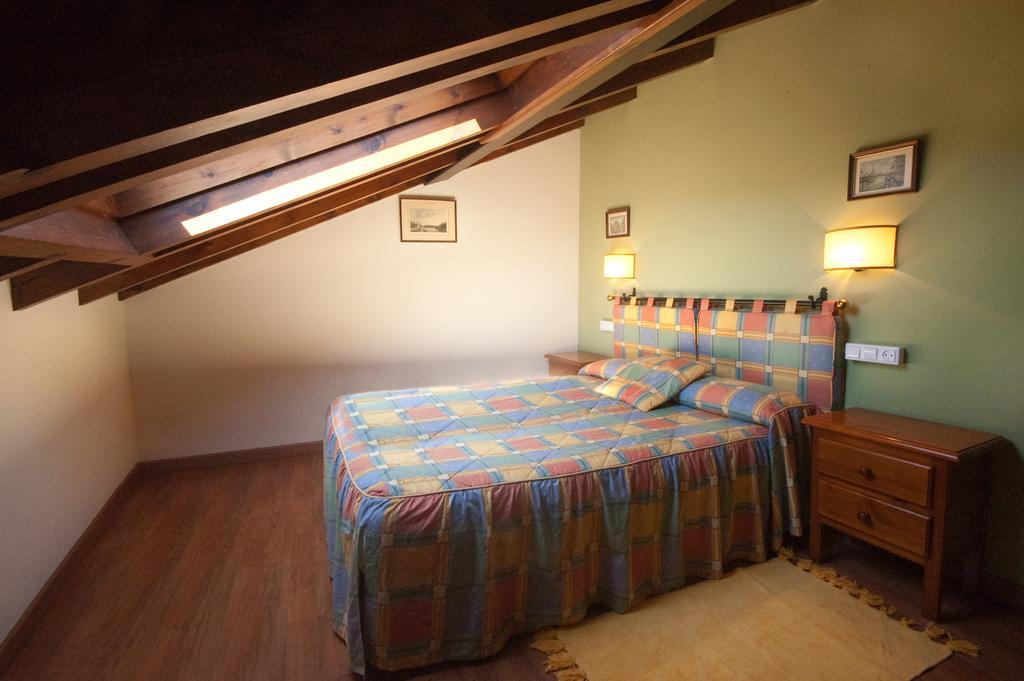 Apartamentos El Cueto De Los Collado Villanueva de Pria Екстер'єр фото