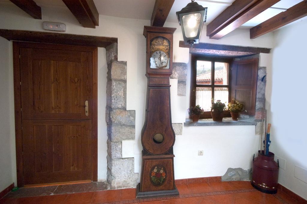 Apartamentos El Cueto De Los Collado Villanueva de Pria Екстер'єр фото